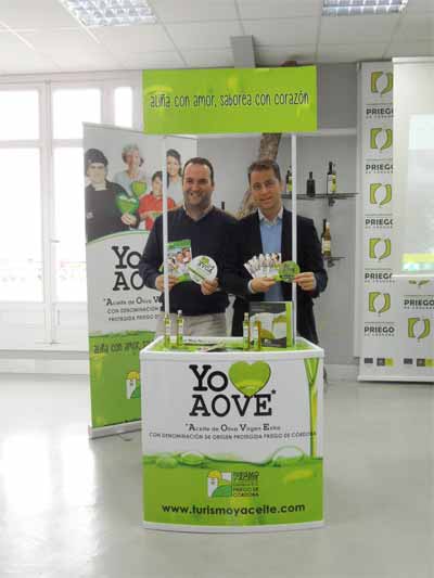 La ruta 'Turismo y Aceite' lanza una campaña promocional del consumo de aceite de oliva virgen extra  1