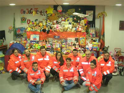 La Agrupación de Voluntarios de Protección Civil de Priego recoge 570 juguetes a beneficio de 'Cáritas' 1
