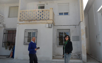 El Ayuntamiento de Priego reforma una vivienda pública en la aldea de El Castellar para acoger a una familia desahuciada