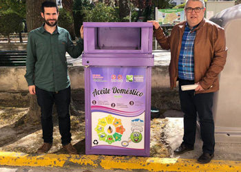 LA DELEGACIÓN DE MEDIO AMBIENTE DEL AYUNTAMIENTO DE PRIEGO RENUEVA Y AMPLÍA LA RED DE CONTENEDORES PARA EL RECICLAJE DE ACEITE VEGETAL USADO